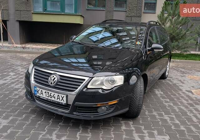 Чорний Фольксваген Пассат, об'ємом двигуна 1.97 л та пробігом 218 тис. км за 7500 $, фото 1 на Automoto.ua