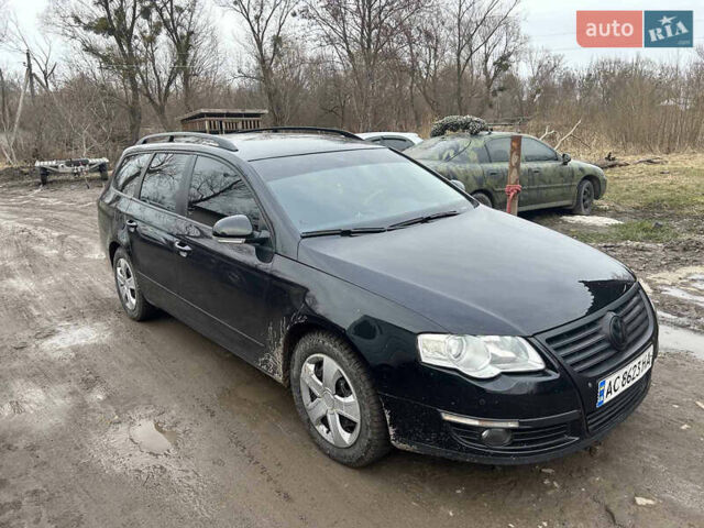 Черный Фольксваген Пассат, объемом двигателя 1.97 л и пробегом 308 тыс. км за 7000 $, фото 1 на Automoto.ua