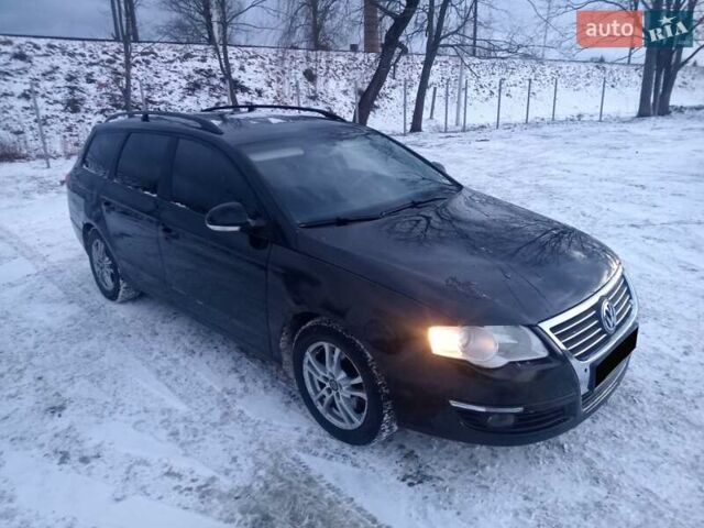 Черный Фольксваген Пассат, объемом двигателя 1.97 л и пробегом 244 тыс. км за 5500 $, фото 1 на Automoto.ua