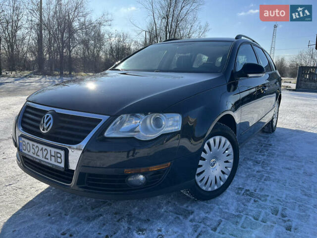 Чорний Фольксваген Пассат, об'ємом двигуна 1.6 л та пробігом 204 тис. км за 7399 $, фото 1 на Automoto.ua