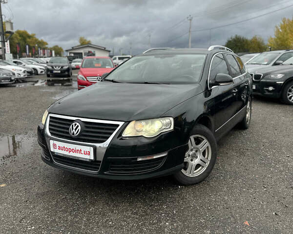 Черный Фольксваген Пассат, объемом двигателя 1.39 л и пробегом 275 тыс. км за 5999 $, фото 1 на Automoto.ua