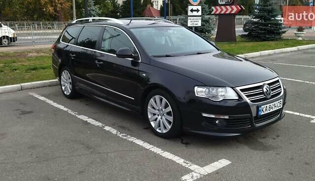 Черный Фольксваген Пассат, объемом двигателя 2 л и пробегом 218 тыс. км за 7800 $, фото 1 на Automoto.ua