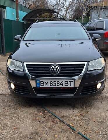 Черный Фольксваген Пассат, объемом двигателя 1.8 л и пробегом 280 тыс. км за 7000 $, фото 1 на Automoto.ua