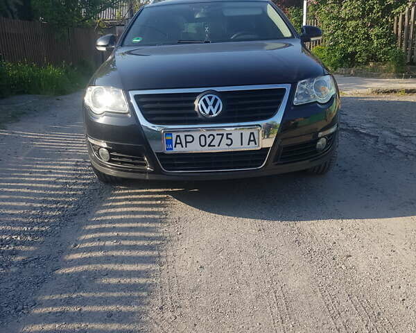 Черный Фольксваген Пассат, объемом двигателя 1.4 л и пробегом 215 тыс. км за 7500 $, фото 1 на Automoto.ua
