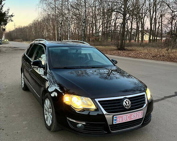 Черный Фольксваген Пассат, объемом двигателя 1.8 л и пробегом 225 тыс. км за 7350 $, фото 1 на Automoto.ua