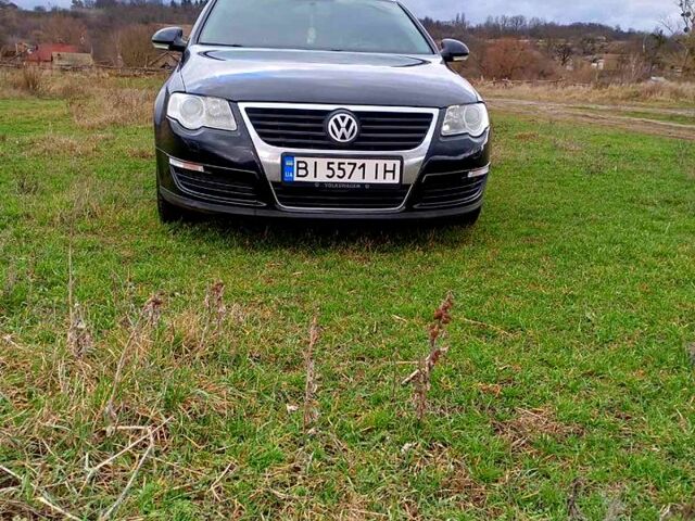 Чорний Фольксваген Пассат, об'ємом двигуна 1.6 л та пробігом 200 тис. км за 7500 $, фото 1 на Automoto.ua