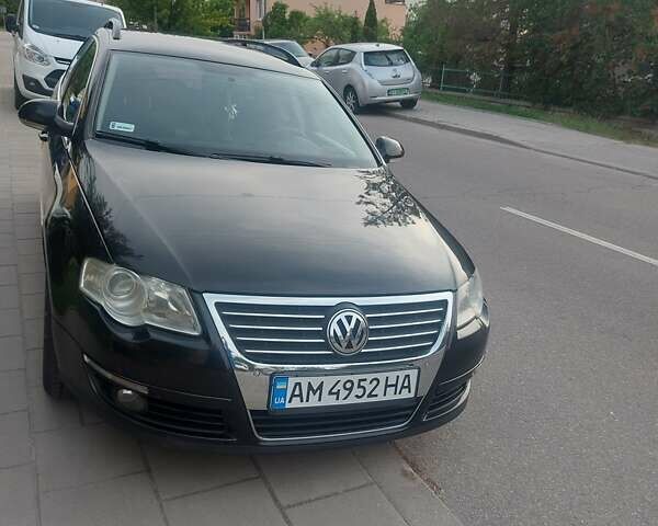Фольксваген Пассат 2010 в Житомире на Automoto.ua Черный Фольксваген Пассат, объемом двигателя 1.97 л и пробегом 220 тыс. км за 8000 $, фото 1 на Automoto.ua