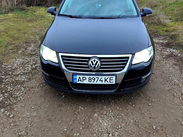 Чорний Фольксваген Пассат, об'ємом двигуна 2 л та пробігом 26600 тис. км за 5000 $, фото 1 на Automoto.ua