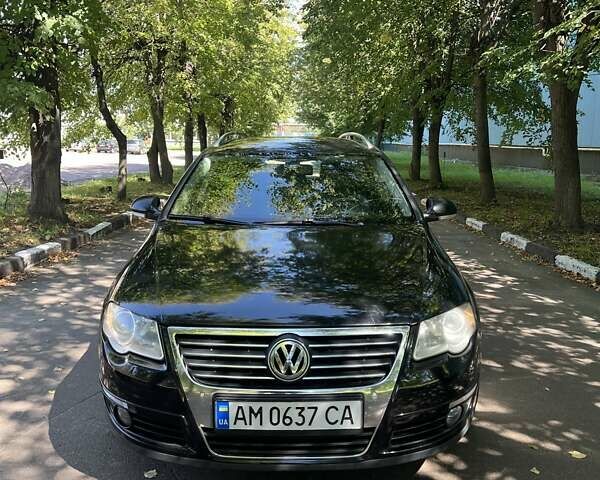 Черный Фольксваген Пассат, объемом двигателя 1.97 л и пробегом 365 тыс. км за 7400 $, фото 1 на Automoto.ua