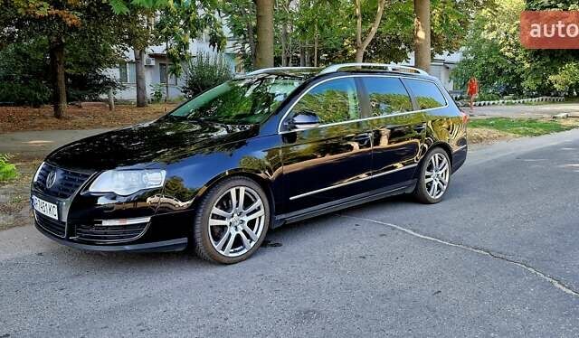 Черный Фольксваген Пассат, объемом двигателя 1.98 л и пробегом 225 тыс. км за 8600 $, фото 1 на Automoto.ua