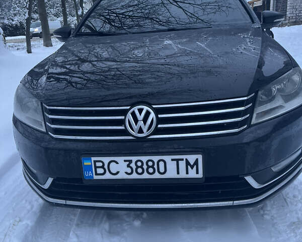 Черный Фольксваген Пассат, объемом двигателя 1.6 л и пробегом 265 тыс. км за 8100 $, фото 1 на Automoto.ua