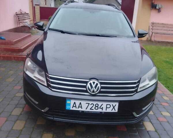 Черный Фольксваген Пассат, объемом двигателя 1.97 л и пробегом 299 тыс. км за 9300 $, фото 1 на Automoto.ua