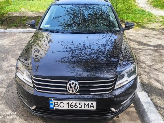 Черный Фольксваген Пассат, объемом двигателя 0 л и пробегом 265 тыс. км за 8200 $, фото 1 на Automoto.ua