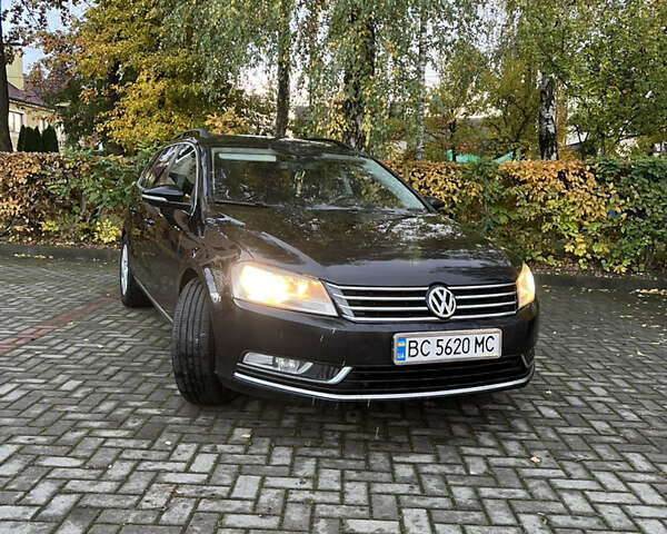 Черный Фольксваген Пассат, объемом двигателя 1.6 л и пробегом 244 тыс. км за 8750 $, фото 1 на Automoto.ua