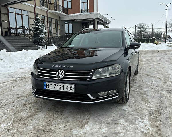 Черный Фольксваген Пассат, объемом двигателя 1.6 л и пробегом 330 тыс. км за 8300 $, фото 1 на Automoto.ua