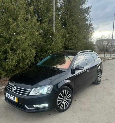 Чорний Фольксваген Пассат, об'ємом двигуна 2 л та пробігом 300 тис. км за 11099 $, фото 1 на Automoto.ua