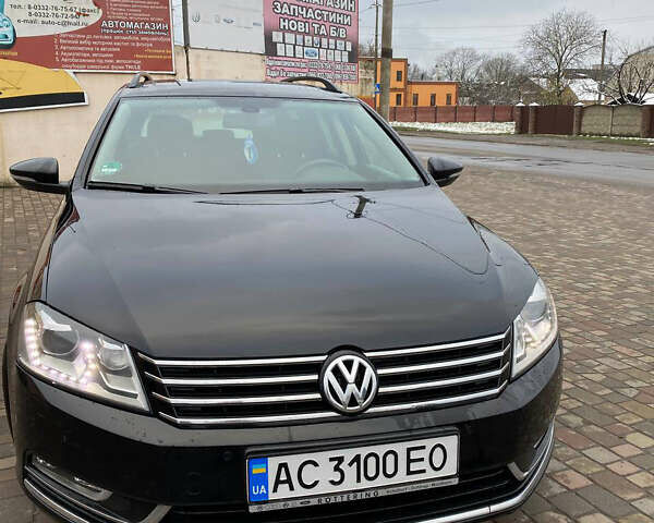 Чорний Фольксваген Пассат, об'ємом двигуна 2 л та пробігом 255 тис. км за 12900 $, фото 1 на Automoto.ua