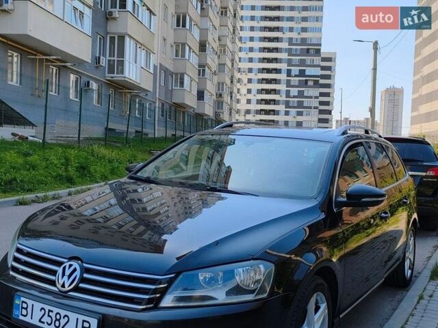 Черный Фольксваген Пассат, объемом двигателя 1.97 л и пробегом 277 тыс. км за 11900 $, фото 1 на Automoto.ua