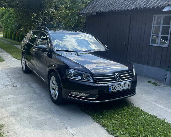 Черный Фольксваген Пассат, объемом двигателя 1.97 л и пробегом 280 тыс. км за 12500 $, фото 1 на Automoto.ua