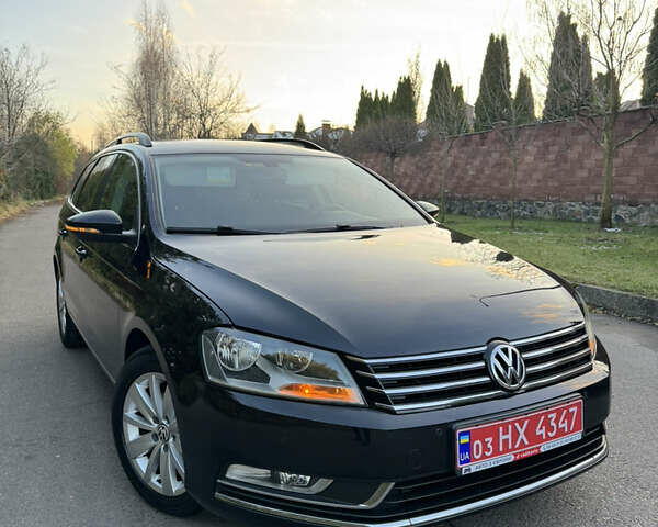 Чорний Фольксваген Пассат, об'ємом двигуна 2 л та пробігом 244 тис. км за 12550 $, фото 1 на Automoto.ua