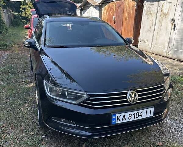 Черный Фольксваген Пассат, объемом двигателя 1.97 л и пробегом 352 тыс. км за 14500 $, фото 1 на Automoto.ua