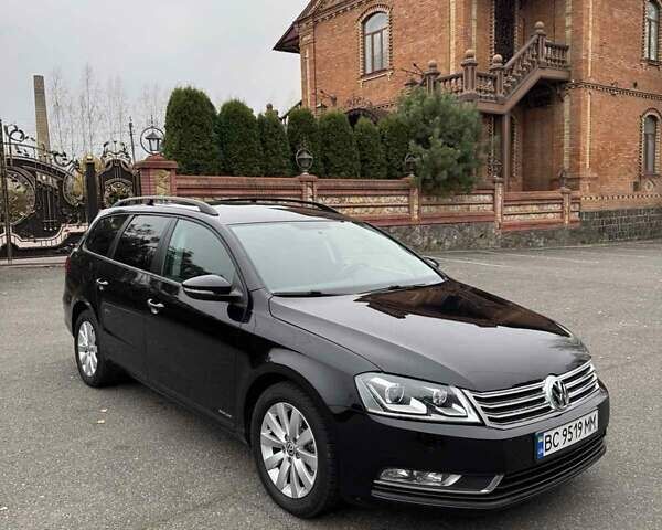 Чорний Фольксваген Пассат, об'ємом двигуна 2 л та пробігом 202 тис. км за 11800 $, фото 1 на Automoto.ua