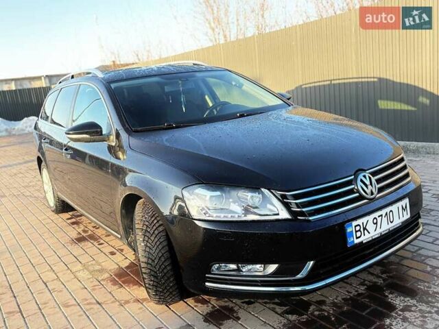 Черный Фольксваген Пассат, объемом двигателя 1.97 л и пробегом 275 тыс. км за 13056 $, фото 1 на Automoto.ua