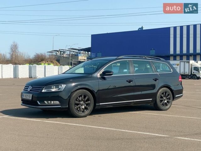 Черный Фольксваген Пассат, объемом двигателя 1.97 л и пробегом 275 тыс. км за 10400 $, фото 1 на Automoto.ua