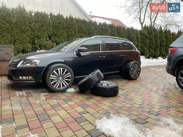 Чорний Фольксваген Пассат, об'ємом двигуна 2 л та пробігом 248 тис. км за 13700 $, фото 1 на Automoto.ua