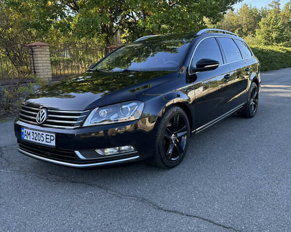 Черный Фольксваген Пассат, объемом двигателя 2 л и пробегом 315 тыс. км за 12400 $, фото 1 на Automoto.ua