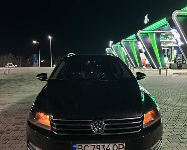 Черный Фольксваген Пассат, объемом двигателя 1.97 л и пробегом 280 тыс. км за 12000 $, фото 1 на Automoto.ua