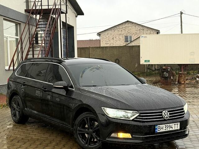 Чорний Фольксваген Пассат, об'ємом двигуна 2 л та пробігом 295 тис. км за 14000 $, фото 1 на Automoto.ua