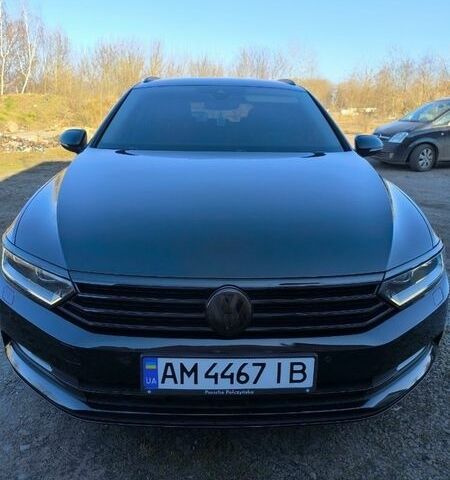 Чорний Фольксваген Пассат, об'ємом двигуна 2 л та пробігом 270 тис. км за 13800 $, фото 1 на Automoto.ua