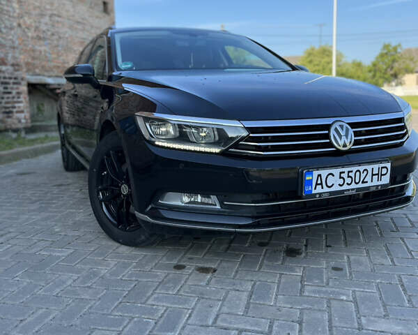 Чорний Фольксваген Пассат, об'ємом двигуна 2 л та пробігом 259 тис. км за 15550 $, фото 1 на Automoto.ua