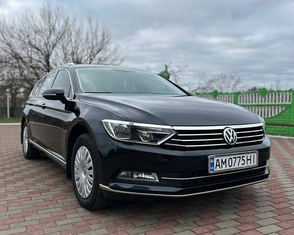 Чорний Фольксваген Пассат, об'ємом двигуна 1.6 л та пробігом 235 тис. км за 13400 $, фото 1 на Automoto.ua