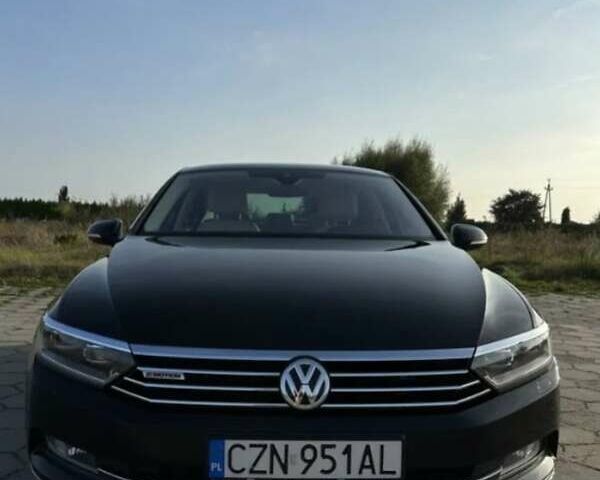 Чорний Фольксваген Пассат, об'ємом двигуна 2 л та пробігом 189 тис. км за 10000 $, фото 1 на Automoto.ua