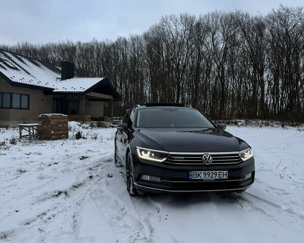 Чорний Фольксваген Пассат, об'ємом двигуна 1.97 л та пробігом 283 тис. км за 17999 $, фото 1 на Automoto.ua