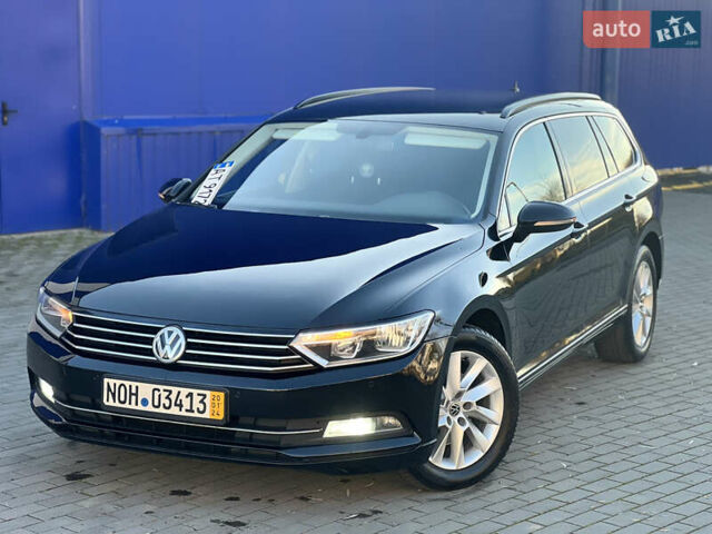 Черный Фольксваген Пассат, объемом двигателя 1.6 л и пробегом 264 тыс. км за 11399 $, фото 1 на Automoto.ua