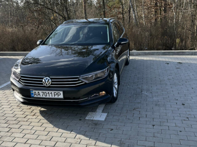 Чорний Фольксваген Пассат, об'ємом двигуна 1.6 л та пробігом 335 тис. км за 11299 $, фото 1 на Automoto.ua