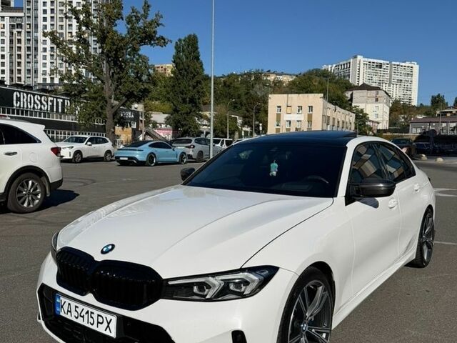 Черный Фольксваген Пассат, объемом двигателя 1.97 л и пробегом 350 тыс. км за 14300 $, фото 1 на Automoto.ua