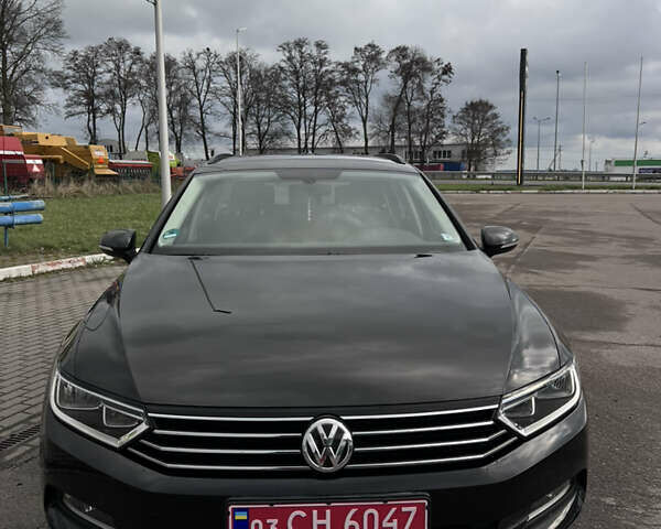 Черный Фольксваген Пассат, объемом двигателя 1.97 л и пробегом 289 тыс. км за 13850 $, фото 1 на Automoto.ua