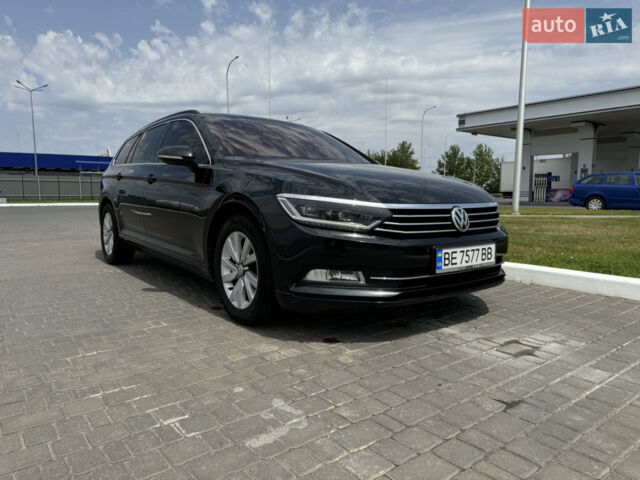 Черный Фольксваген Пассат, объемом двигателя 1.97 л и пробегом 330 тыс. км за 14000 $, фото 1 на Automoto.ua