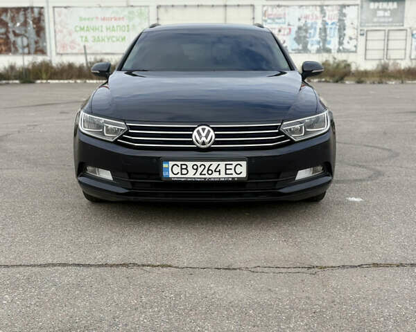 Черный Фольксваген Пассат, объемом двигателя 1.6 л и пробегом 260 тыс. км за 10500 $, фото 1 на Automoto.ua