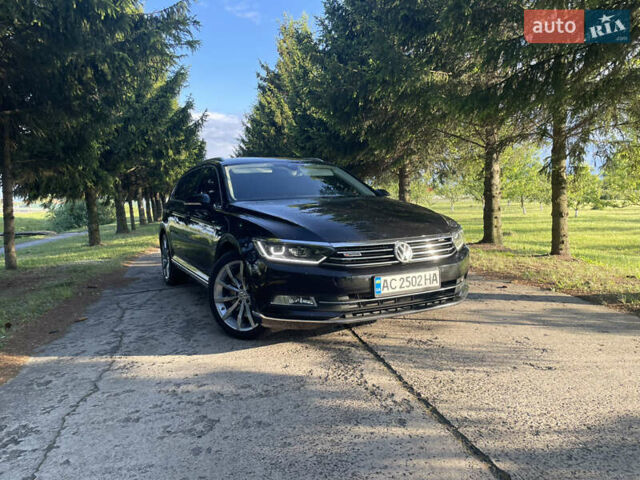 Черный Фольксваген Пассат, объемом двигателя 2 л и пробегом 225 тыс. км за 17900 $, фото 1 на Automoto.ua
