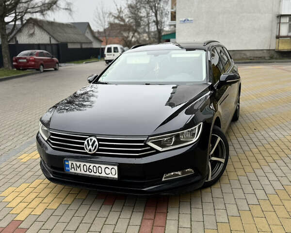 Черный Фольксваген Пассат, объемом двигателя 1.6 л и пробегом 290 тыс. км за 11900 $, фото 1 на Automoto.ua