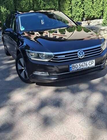 Черный Фольксваген Пассат, объемом двигателя 1.97 л и пробегом 240 тыс. км за 14500 $, фото 1 на Automoto.ua