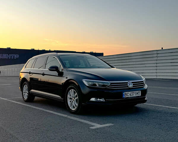 Черный Фольксваген Пассат, объемом двигателя 1.6 л и пробегом 195 тыс. км за 16000 $, фото 1 на Automoto.ua