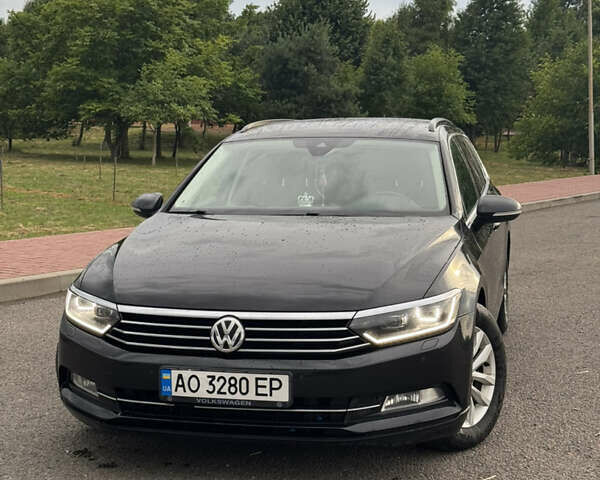 Чорний Фольксваген Пассат, об'ємом двигуна 1.6 л та пробігом 302 тис. км за 13200 $, фото 1 на Automoto.ua