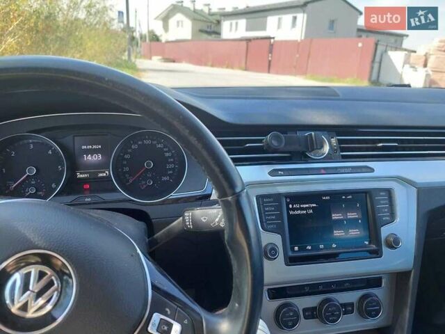 Черный Фольксваген Пассат, объемом двигателя 2 л и пробегом 210 тыс. км за 15200 $, фото 1 на Automoto.ua