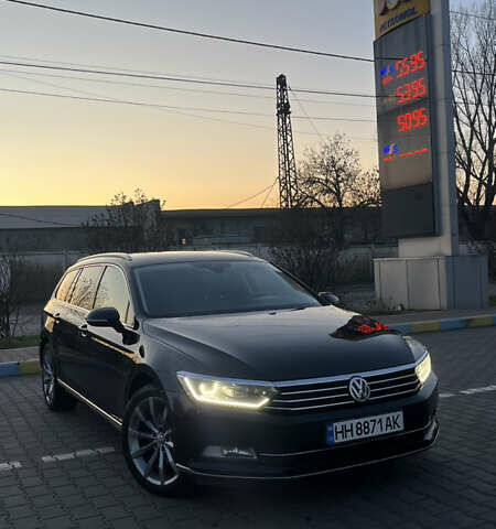 Черный Фольксваген Пассат, объемом двигателя 1.97 л и пробегом 331 тыс. км за 14950 $, фото 1 на Automoto.ua